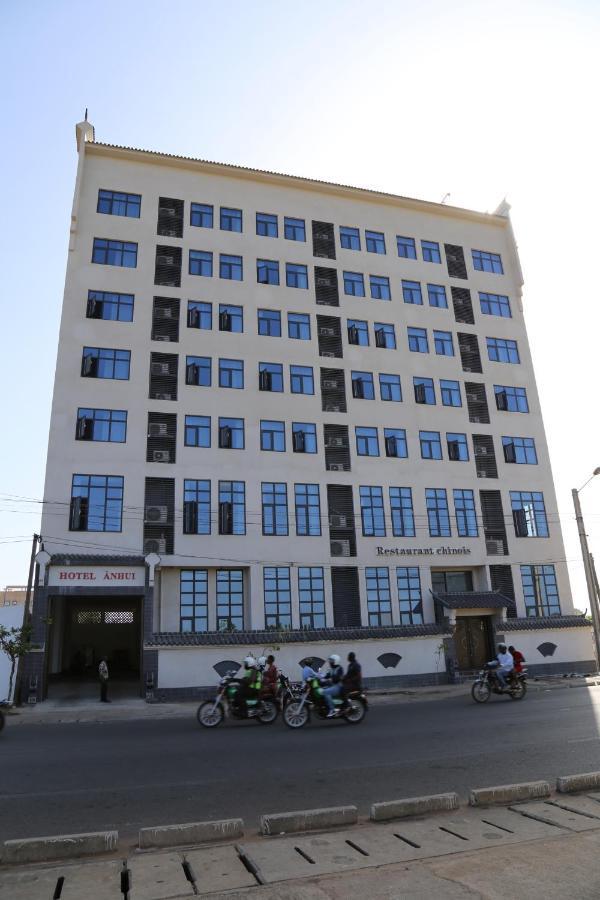 Hotel Anhui 洛美 外观 照片