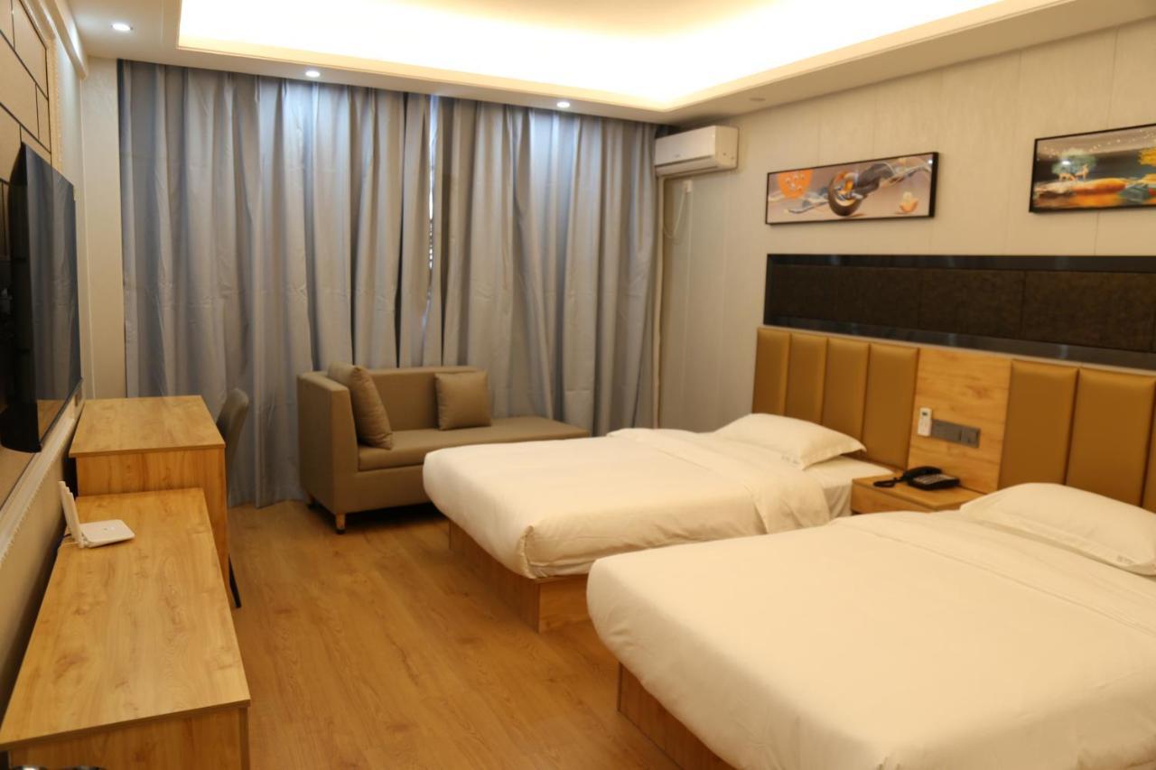Hotel Anhui 洛美 外观 照片