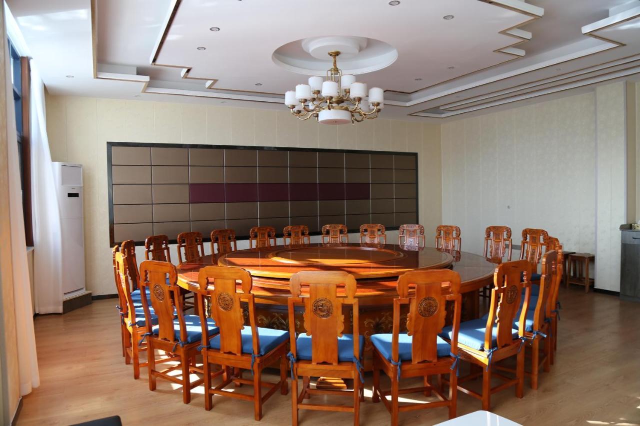 Hotel Anhui 洛美 外观 照片