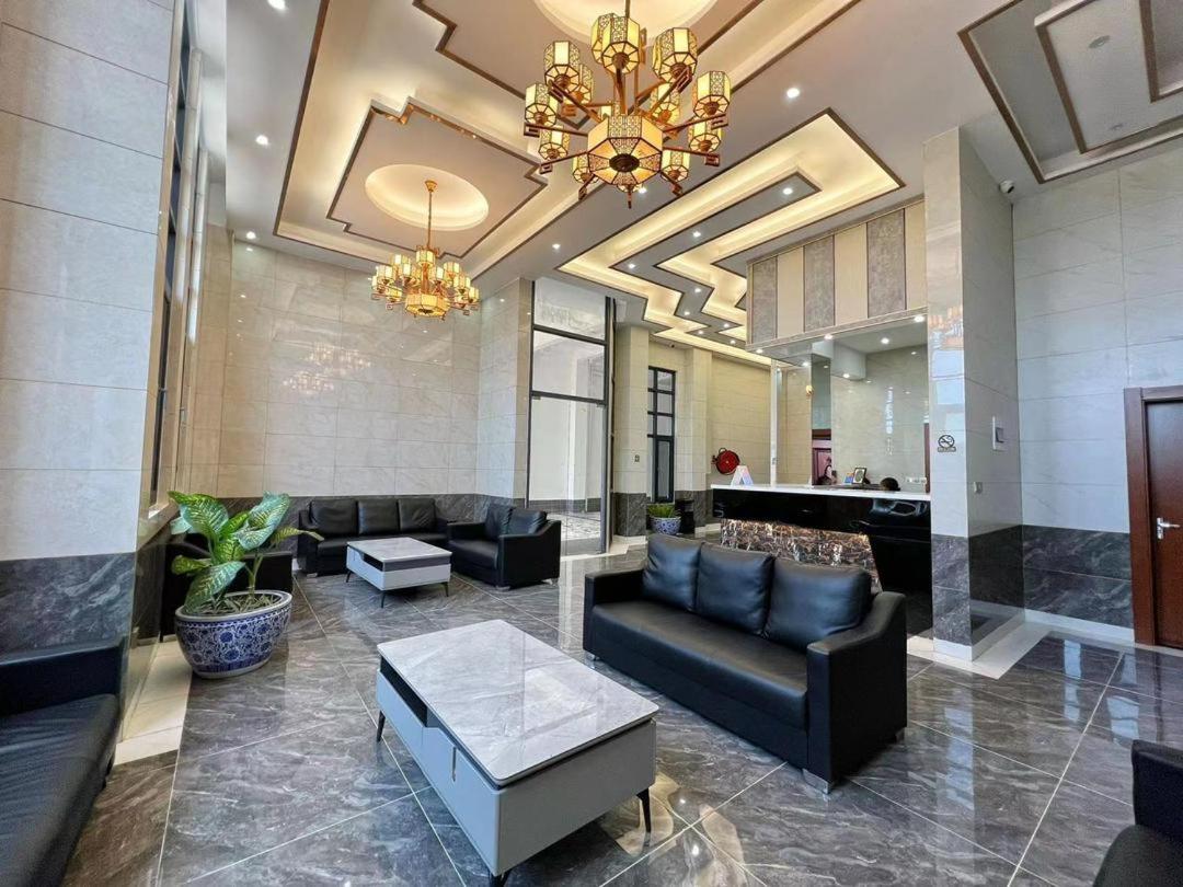 Hotel Anhui 洛美 外观 照片